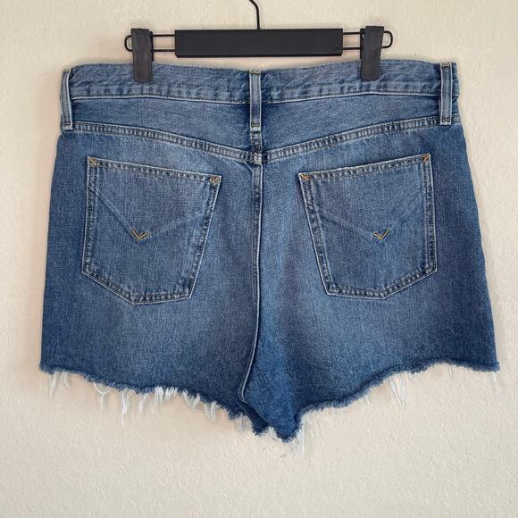 Hudson Lori Short Cutoff Denim High Rise Button Fly Medium Wash - Size 32 - Picture 3 of 6
